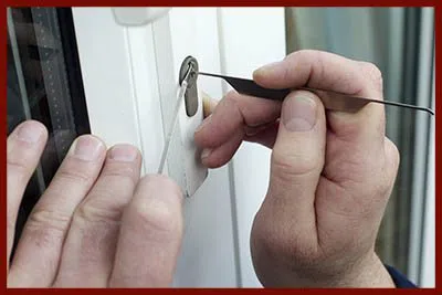 Locksmith Lock Store Louisville, KY 502-530-0946 - 6-lock-locksmiths